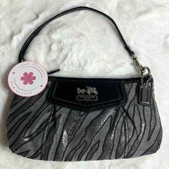 COACH - Picture 1 of 8